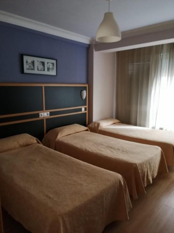 Hostal Mara A Coruna Luaran gambar